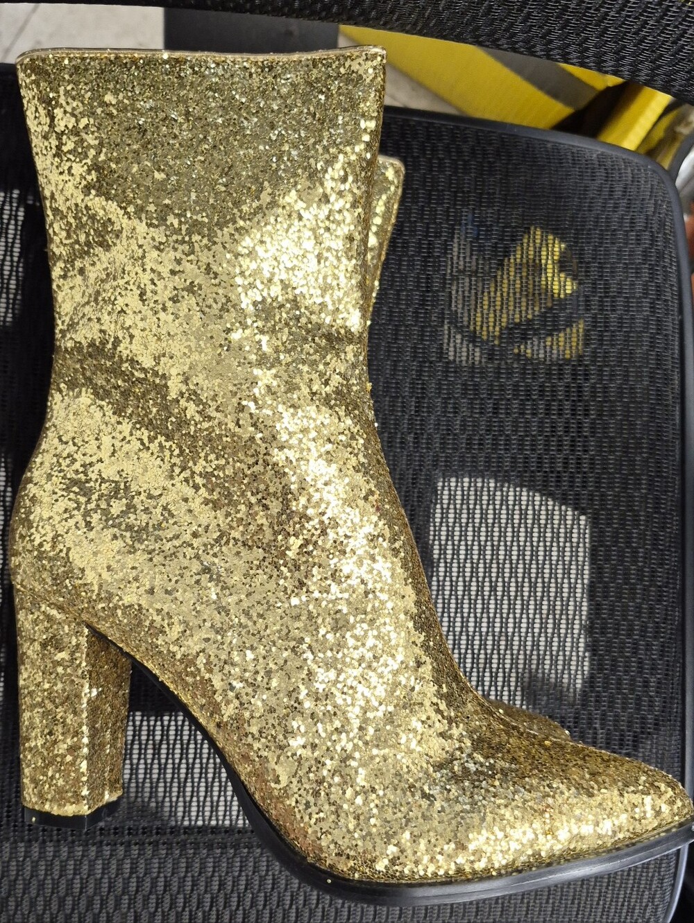 Ellie 3" Glitter Gold Gogo Calf Boots Size 8